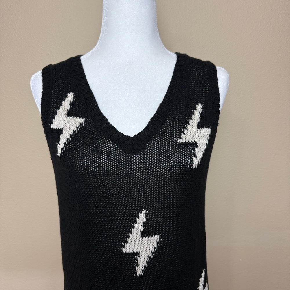Storia Lightning Bolt Knit Sweater Tank Black Size Large - Picture 2 of 7